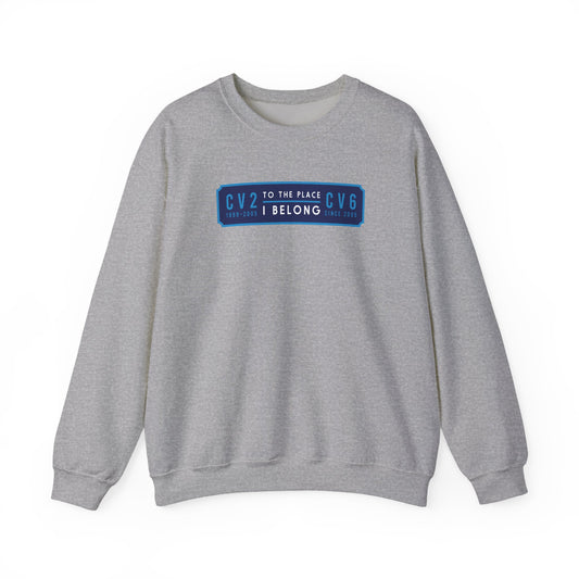 Sweatshirt with navy blue badge (CV2-CV6)