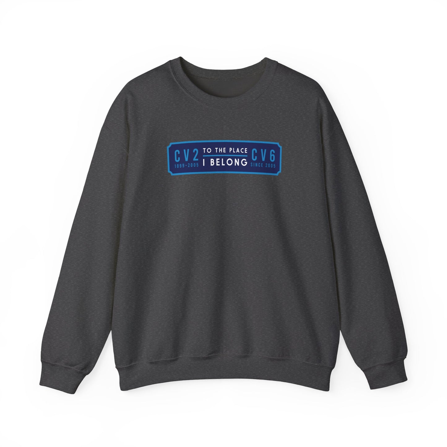Sweatshirt with navy blue badge (CV2-CV6)